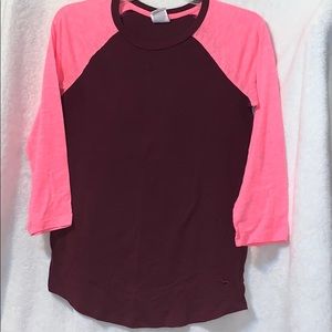 VS Pink 3/4 Shirt